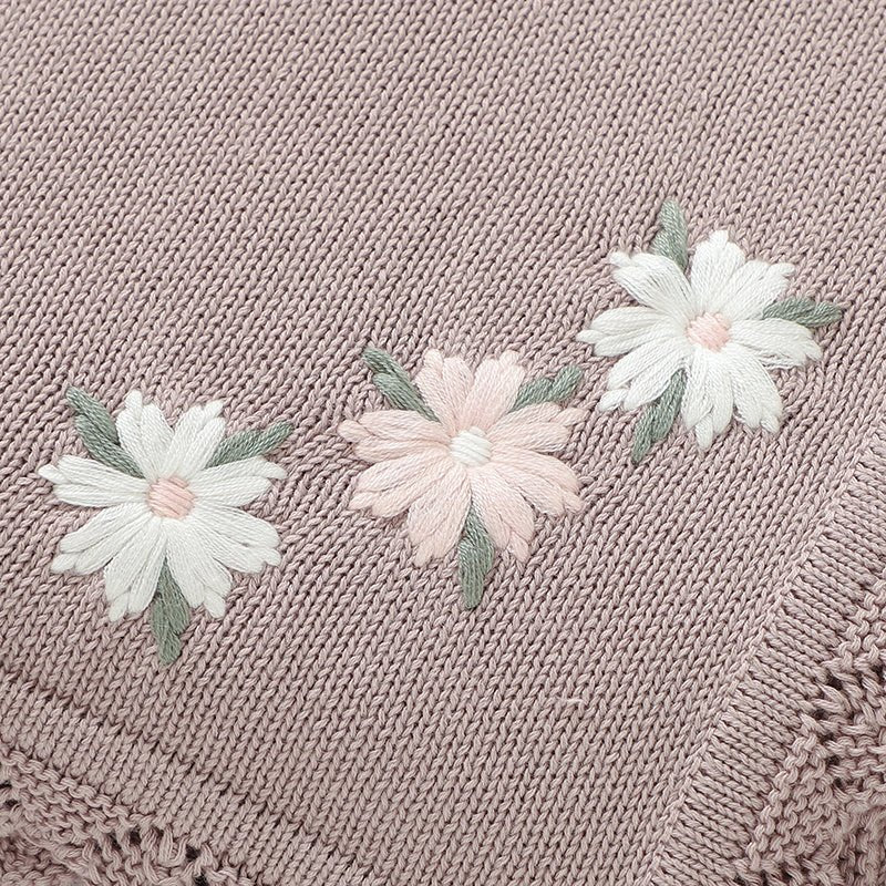 couverture bébé brodée élégante grise fleur 