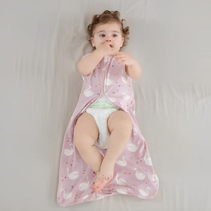 gigoteuse bébé rose enfant couché