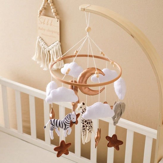 MOBILE BEBE éveil douceur safari accroché tige bois solide décor