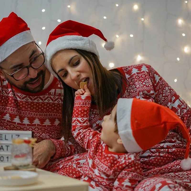 Pyjama de noël famille assorti confort festif mama bébé bisuit