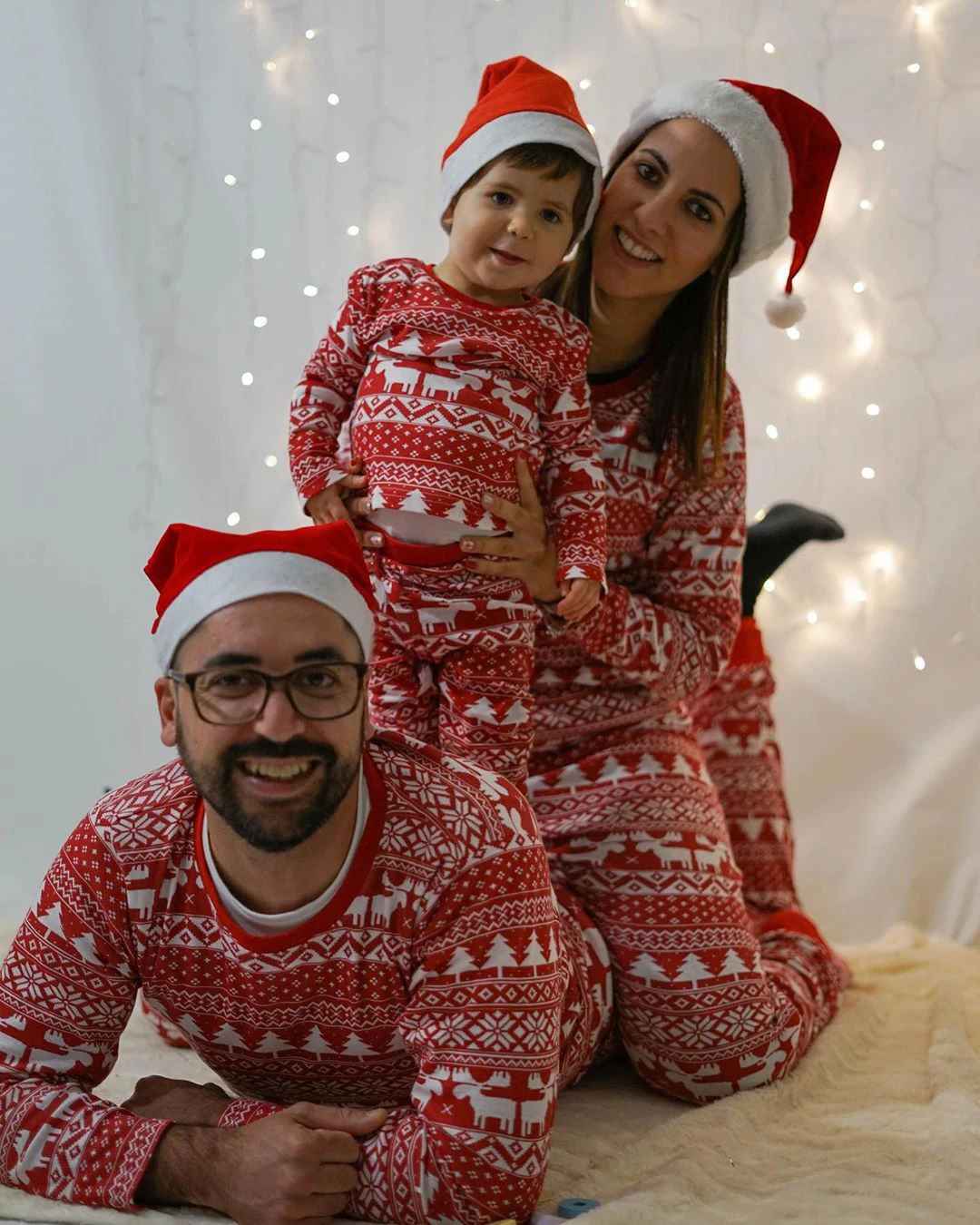 Pyjama de noël famille assorti confort festif parents et  bébé