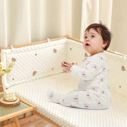 tour de lit respirant bébé assis