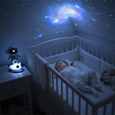 Veilleuse projection fusée astronaute nuit calme bébé dort